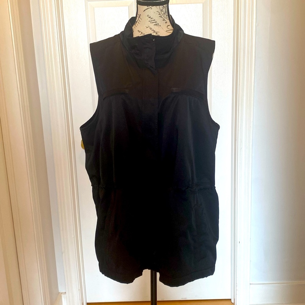 Eileen Fisher Black Vest Fleece Lined Hip Length Full Zipper Side Pockets XL